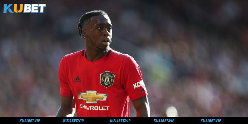 Wan-Bissaka là hậu vệ Manchester United chơi hay nhất